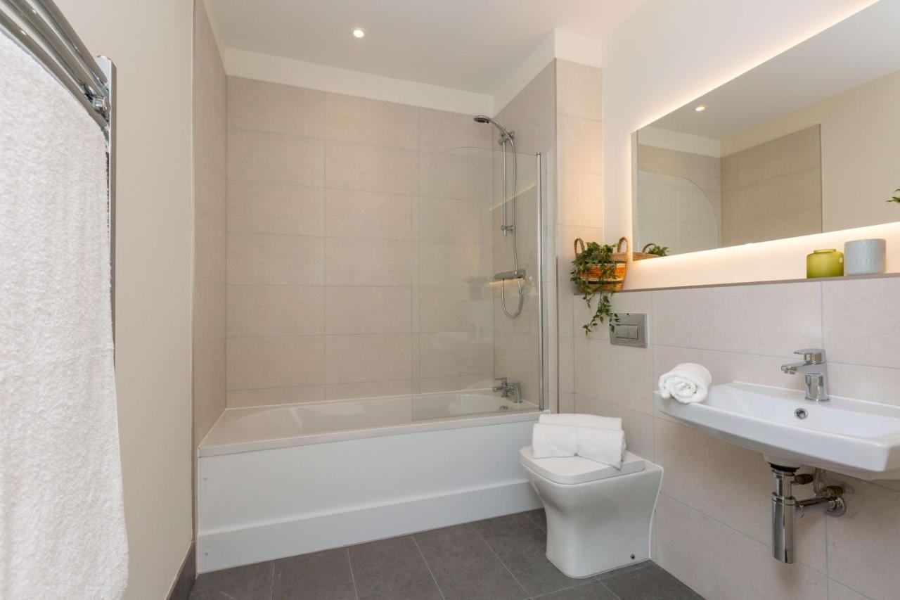 Luxury Spacious Central Apartment By Blu Atlantic Dublin Exteriér fotografie